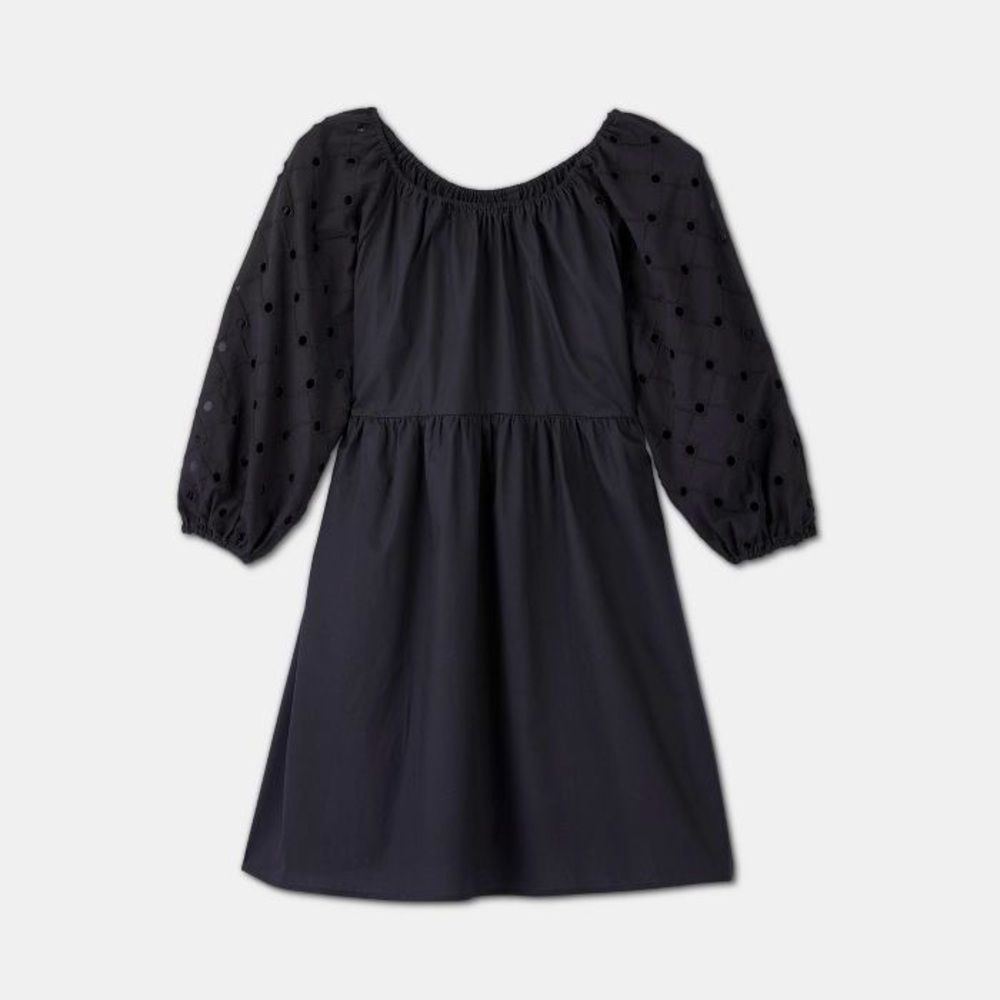SOLD‼️ Eyelet Babydoll Dress